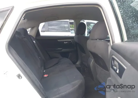 2014 Nissan Altima 2.5 S z USA, uszkodzony, nr VIN 1N4AL3AP2EN221611